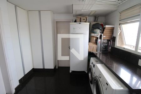 Apartamento à venda com 321m², 4 quartos e 6 vagasÁrea de Serviço