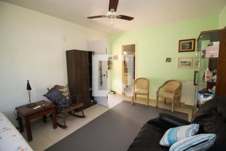 Casa para alugar com 220m², 4 quartos e 2 vagasQuarto Suíte