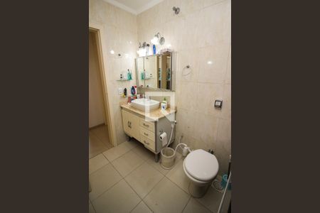 Casa para alugar com 220m², 4 quartos e 2 vagasBanheiro da Suíte