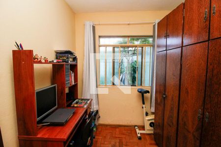 Casa à venda com 174m², 3 quartos e 3 vagas Casa à venda com 174m², 3 quartos e 3 vagasQuarto 2