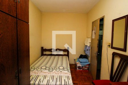 Casa à venda com 174m², 3 quartos e 3 vagas Casa à venda com 174m², 3 quartos e 3 vagasQuarto 2