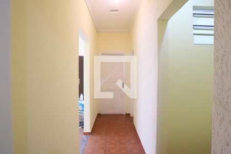 Casa à venda com 220m², 2 quartos e 3 vagasCorredor