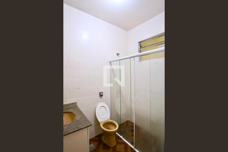 Casa à venda com 220m², 2 quartos e 3 vagasBanheiro