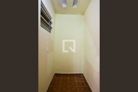 Casa à venda com 220m², 2 quartos e 3 vagasCloset