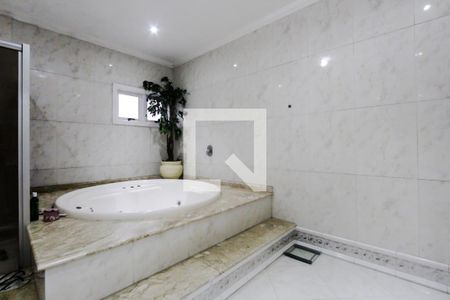 Casa à venda com 650m², 5 quartos e 6 vagasSuíte