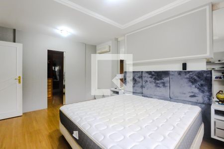 Casa à venda com 650m², 5 quartos e 6 vagasSuíte