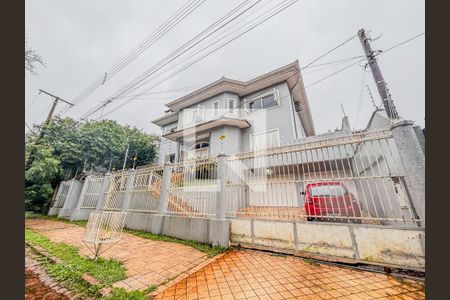 Casa à venda com 650m², 5 quartos e 6 vagasFachada