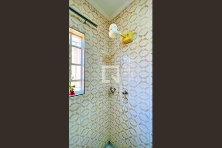 Casa à venda com 283m², 3 quartos e 2 vagasBanheiro