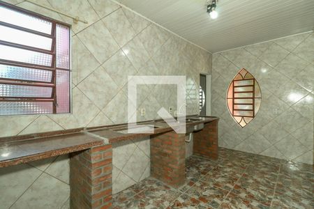 Casa à venda com 200m², 2 quartos e 6 vagas Casa à venda com 200m², 2 quartos e 6 vagasCozinha