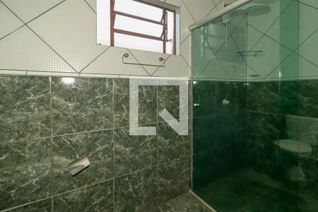 Casa à venda com 200m², 2 quartos e 6 vagas Casa à venda com 200m², 2 quartos e 6 vagasBanheiro