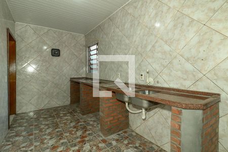 Casa à venda com 200m², 2 quartos e 6 vagas Casa à venda com 200m², 2 quartos e 6 vagasCozinha