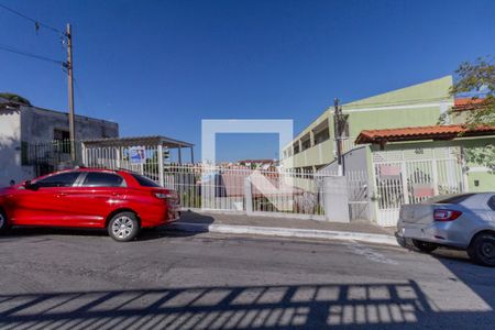Casa à venda com 330m², 2 quartos e 1 vagaFachada+Placa