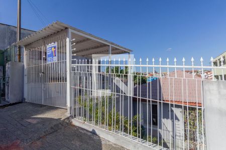 Casa à venda com 330m², 2 quartos e 1 vagaFachada+Placa