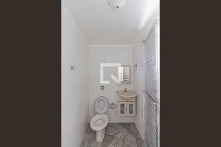 Casa à venda com 330m², 2 quartos e 1 vagaBanheiro de Serviço