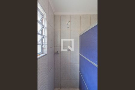 Casa à venda com 330m², 2 quartos e 1 vagaBanheiro 