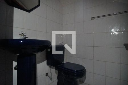 Casa à venda com 370m², 4 quartos e 4 vagasLavabo