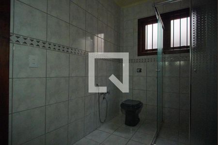 Casa à venda com 370m², 4 quartos e 4 vagasBanheiro Corredor