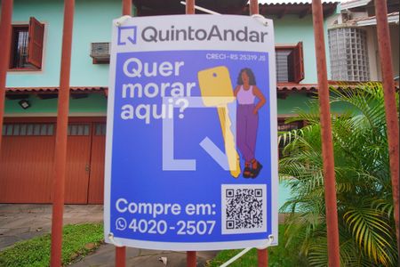 Casa à venda com 370m², 4 quartos e 4 vagasPlaca na Fachada