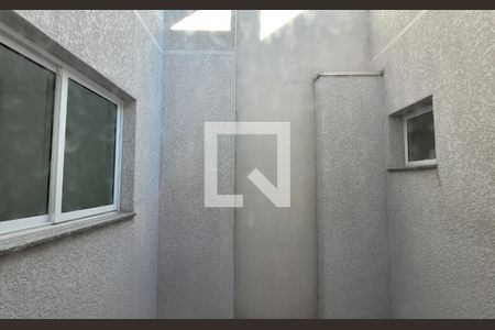 Apartamento à venda com 94m², 2 quartos e 2 vagas Apartamento à venda com 94m², 2 quartos e 2 vagasVista