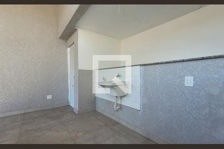 Apartamento à venda com 94m², 2 quartos e 2 vagas Apartamento à venda com 94m², 2 quartos e 2 vagasLavanderia