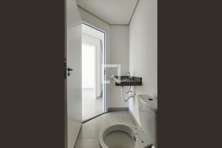 Apartamento à venda com 94m², 2 quartos e 2 vagas Apartamento à venda com 94m², 2 quartos e 2 vagasBanheiro