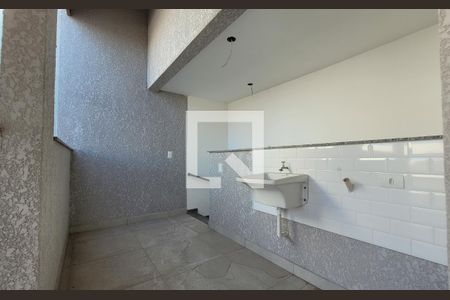 Apartamento à venda com 95m², 2 quartos e 2 vagasLavanderia