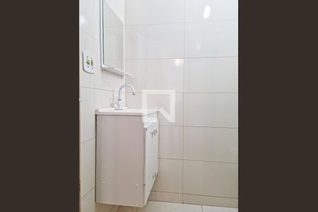Apartamento para alugar com 58m², 2 quartos e 1 vaga Apartamento para alugar com 58m², 2 quartos e 1 vagaBanheiro