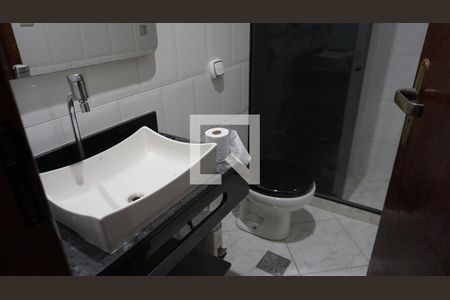 Casa à venda com 270m², 5 quartos e sem vagaSegundo Andar - Banheiro Social