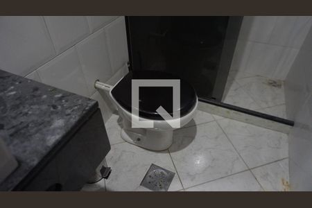 Casa à venda com 270m², 5 quartos e sem vagaSegundo Andar - Banheiro Social