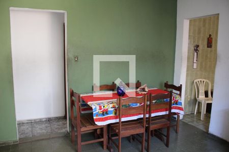 Casa à venda com 200m², 3 quartos e 3 vagasSala de jantar