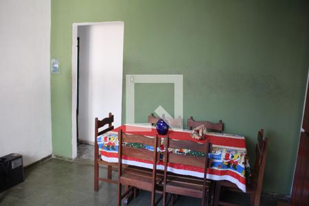 Casa à venda com 200m², 3 quartos e 3 vagasSala de jantar