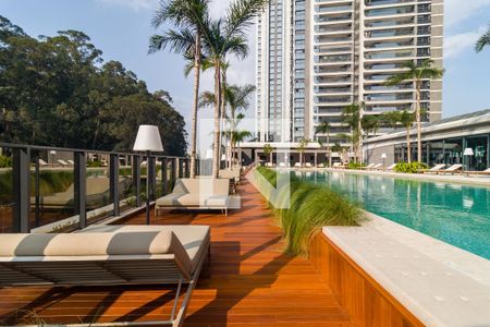 Apartamento à venda com 186m², 4 quartos e 3 vagasÁrea comum - Piscina