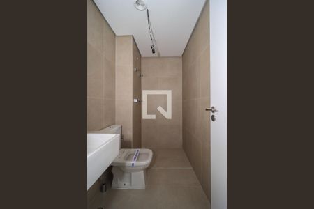 Apartamento à venda com 186m², 4 quartos e 3 vagasBanheiro da Suíte 2