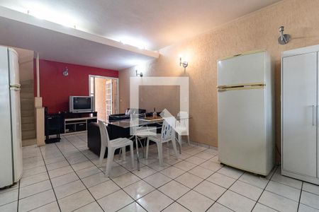 Casa à venda com 200m², 10 quartos e sem vagaCozinha - Segundo Piso