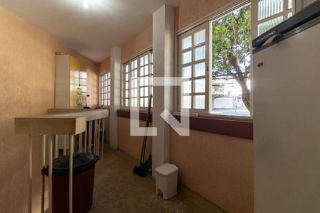 Casa à venda com 200m², 10 quartos e sem vagaHall - Segundo Piso