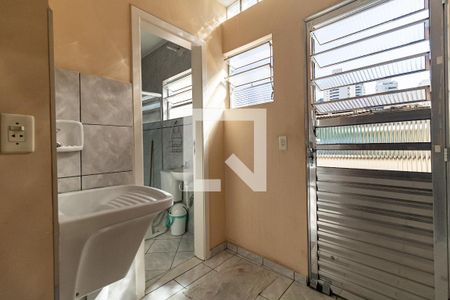 Casa à venda com 200m², 10 quartos e sem vagaBanheiro 4 - Segundo Piso