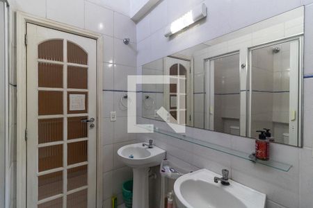 Casa à venda com 200m², 10 quartos e sem vagaBanheiro 5 - Terceiro Piso