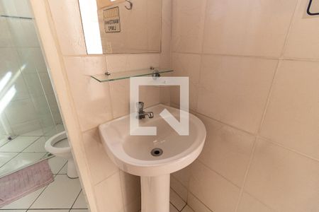 Casa à venda com 200m², 10 quartos e sem vagaBanheiro 2 - Piso Térreo