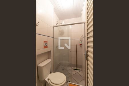 Casa à venda com 200m², 10 quartos e sem vagaBanheiro 1 - Piso Térreo