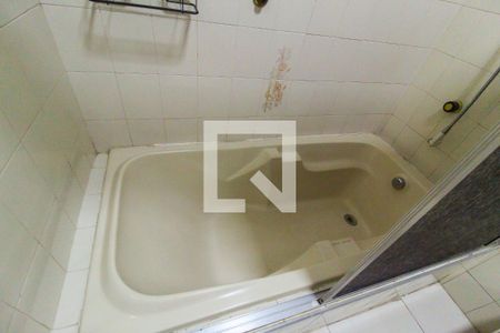 Casa para alugar com 132m², 2 quartos e 1 vaga Casa para alugar com 132m², 2 quartos e 1 vagaBanheiro da Suíte