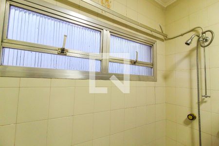 Casa para alugar com 132m², 2 quartos e 1 vaga Casa para alugar com 132m², 2 quartos e 1 vagaBanheiro da Suíte