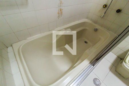 Casa para alugar com 132m², 2 quartos e 1 vaga Casa para alugar com 132m², 2 quartos e 1 vagaBanheiro da Suíte