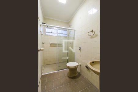 Casa para alugar com 132m², 2 quartos e 1 vaga Casa para alugar com 132m², 2 quartos e 1 vagaBanheiro 2