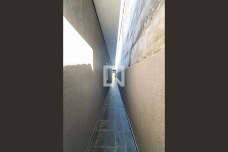 Quintal de casa para alugar com 2 quartos, 132m² em Itaquera, São Paulo
