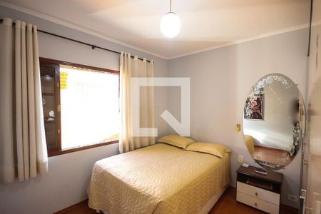 Casa à venda com 190m², 3 quartos e 2 vagasQuarto