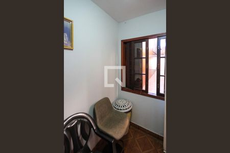 Casa à venda com 190m², 3 quartos e 2 vagasQuarto de Serviço