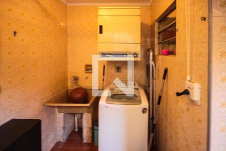 Casa à venda com 190m², 3 quartos e 2 vagasÁrea de Serviço