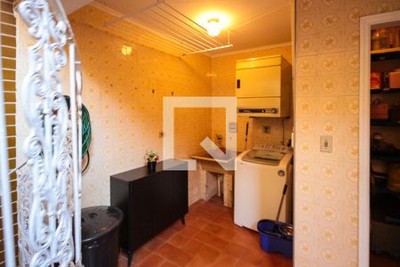 Casa à venda com 190m², 3 quartos e 2 vagasÁrea de Serviço