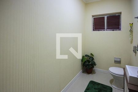 Lavabo de casa à venda com 3 quartos, 190m² em Jardim Vila Formosa, São Paulo