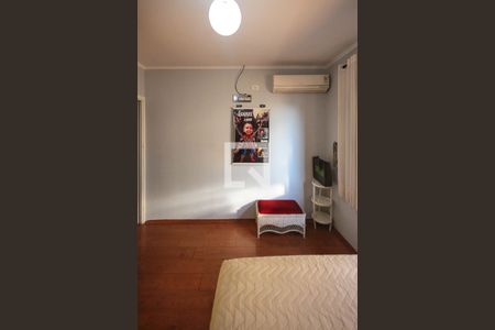 Casa à venda com 190m², 3 quartos e 2 vagasQuarto